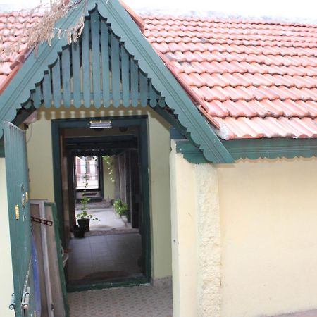 Agraharam Bed And Breakfast เชนไน ภายนอก รูปภาพ