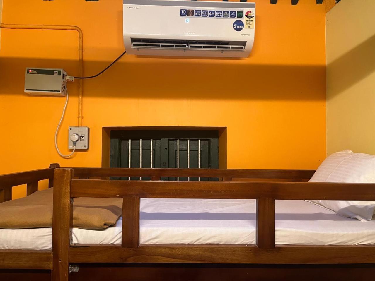Agraharam Bed And Breakfast เชนไน ภายนอก รูปภาพ