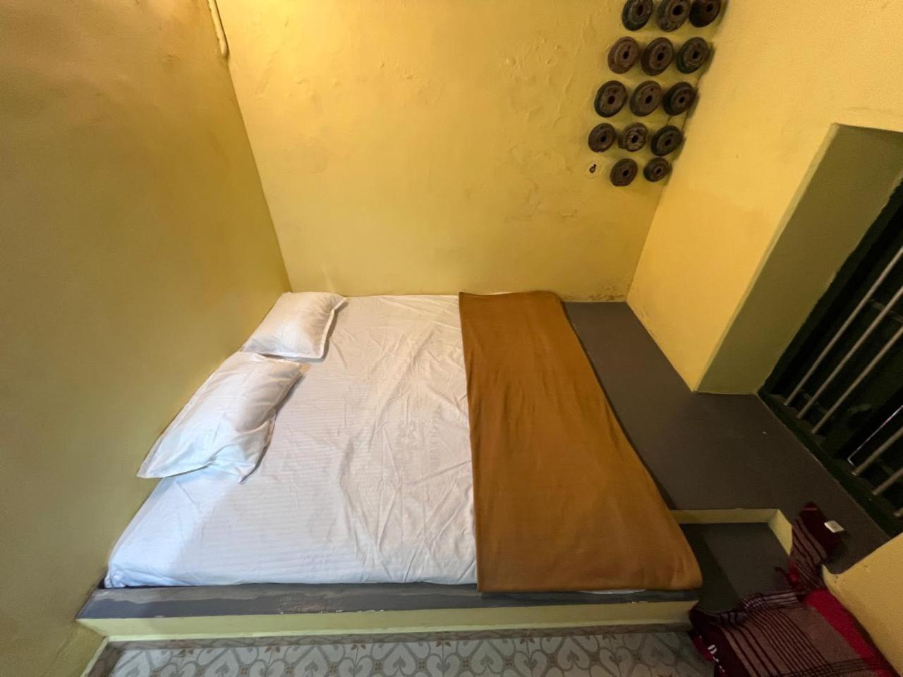 Agraharam Bed And Breakfast เชนไน ภายนอก รูปภาพ