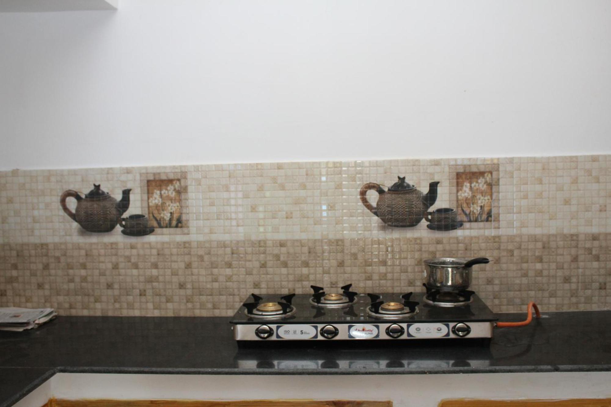 Agraharam Bed And Breakfast เชนไน ภายนอก รูปภาพ